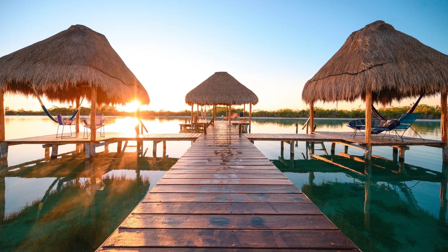 Imagen principal del destino MAHAHUAL BACALAR Y CHETUMAL