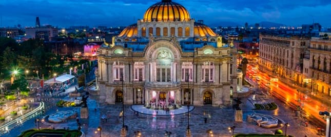 Atractivo turístico en RECORRIDO POR LOS PALACIOS 4