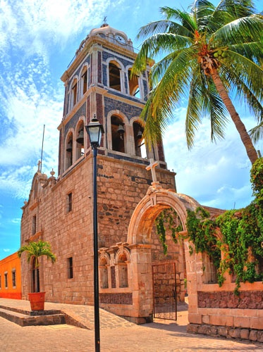 HERMOSO LORETO CON LA PAZ Y LOS CABOS