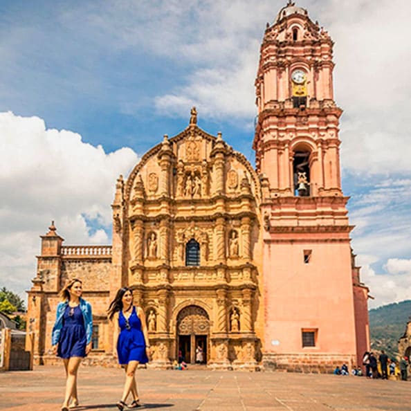 El Oro y Feria de la Esfera en Tlalpujahua, Michoacán